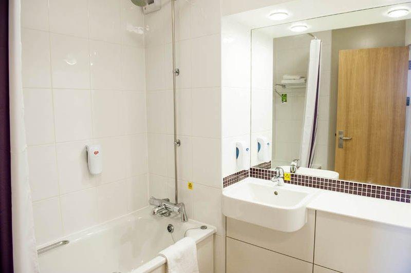 Premier Inn Bristol City Centre King Street מראה חיצוני תמונה
