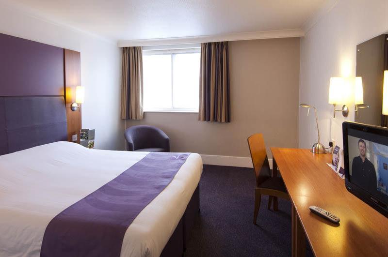 Premier Inn Bristol City Centre King Street מראה חיצוני תמונה