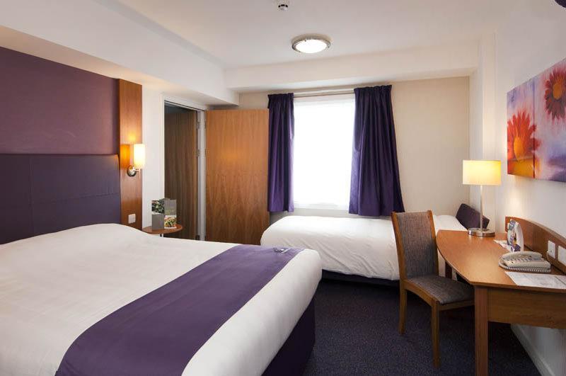 Premier Inn Bristol City Centre King Street מראה חיצוני תמונה
